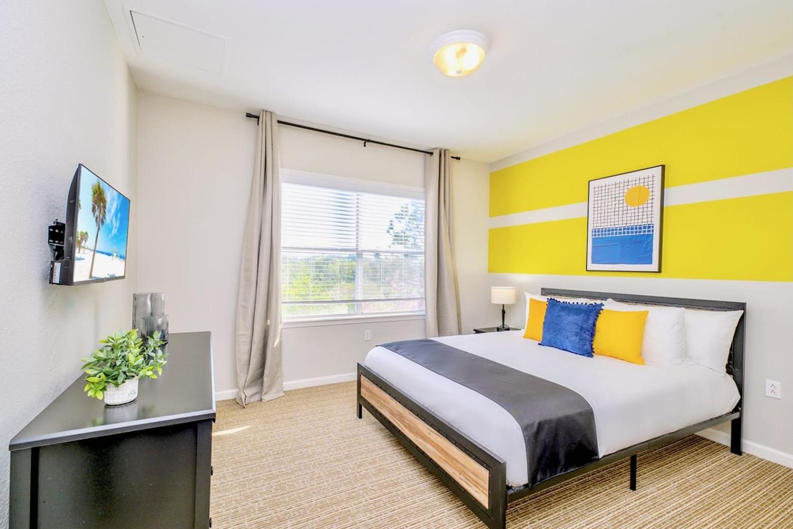 Cozy 2Br Condo - Private Balcony - Near Disney ออร์ลันโด ภายนอก รูปภาพ