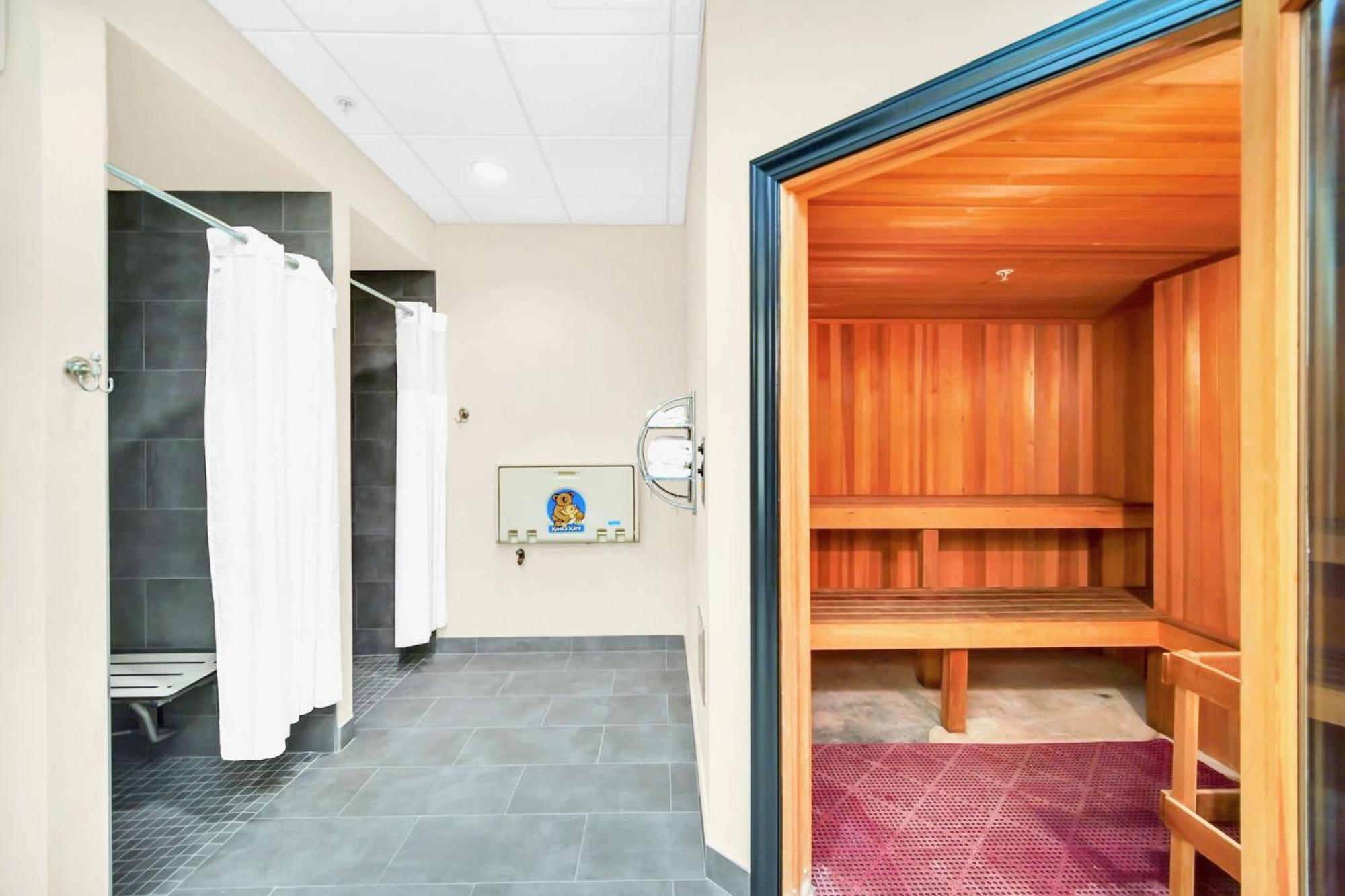 Cozy 2Br Condo - Private Balcony - Near Disney ออร์ลันโด ภายนอก รูปภาพ