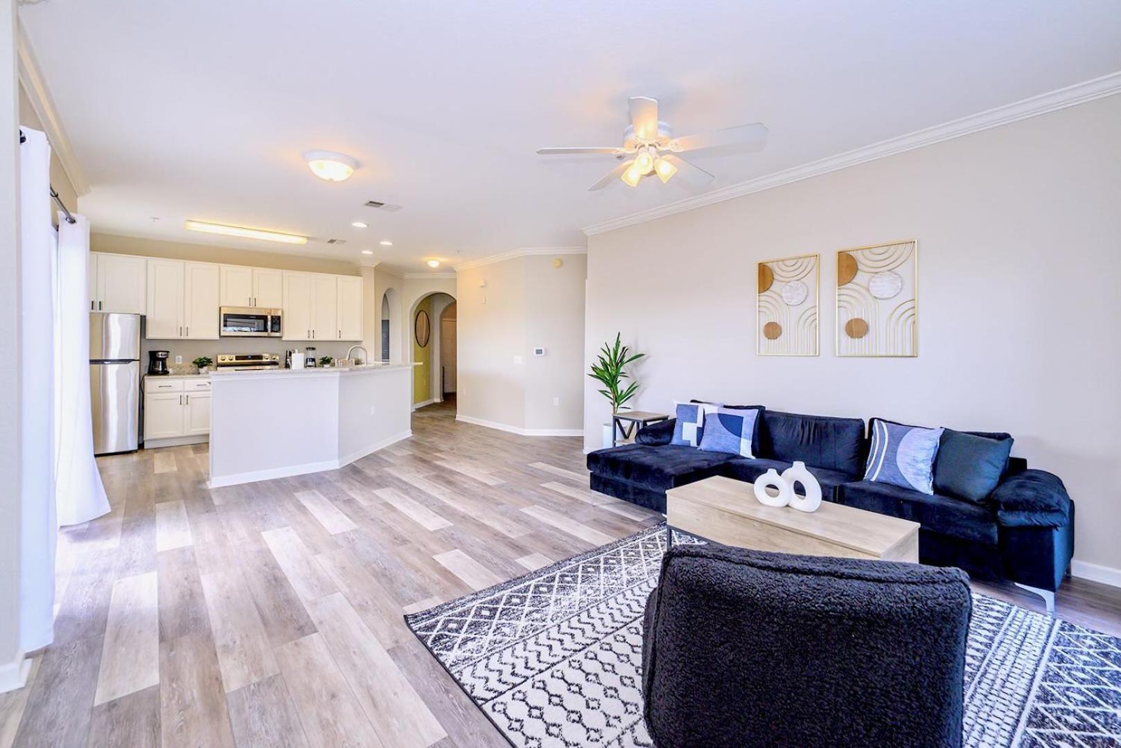 Cozy 2Br Condo - Private Balcony - Near Disney ออร์ลันโด ภายนอก รูปภาพ
