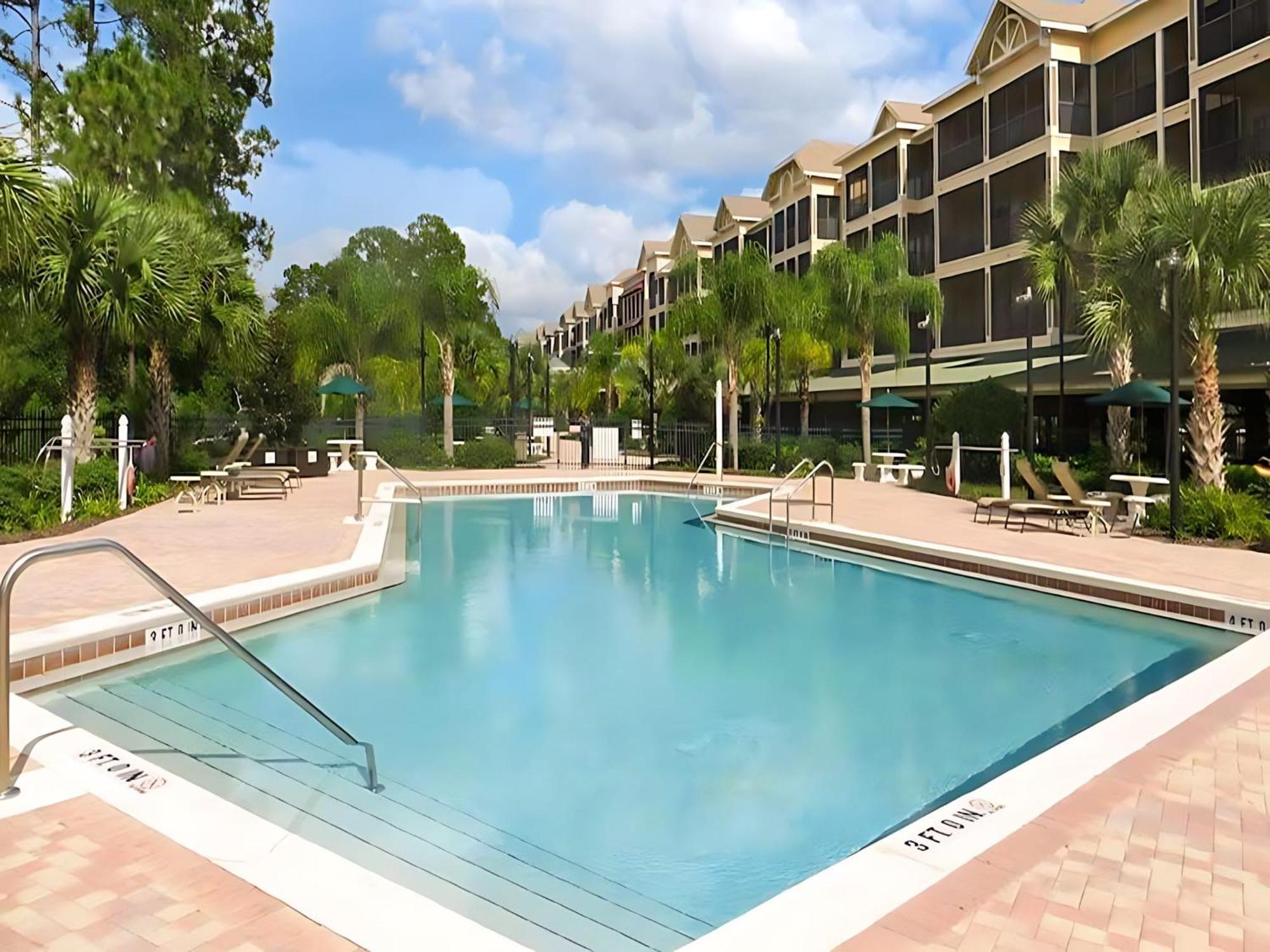 Cozy 2Br Condo - Private Balcony - Near Disney ออร์ลันโด ภายนอก รูปภาพ